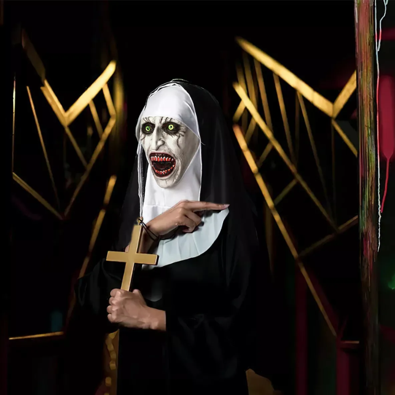 Máscara de Monja con Velo del Horror🧟‍♀️